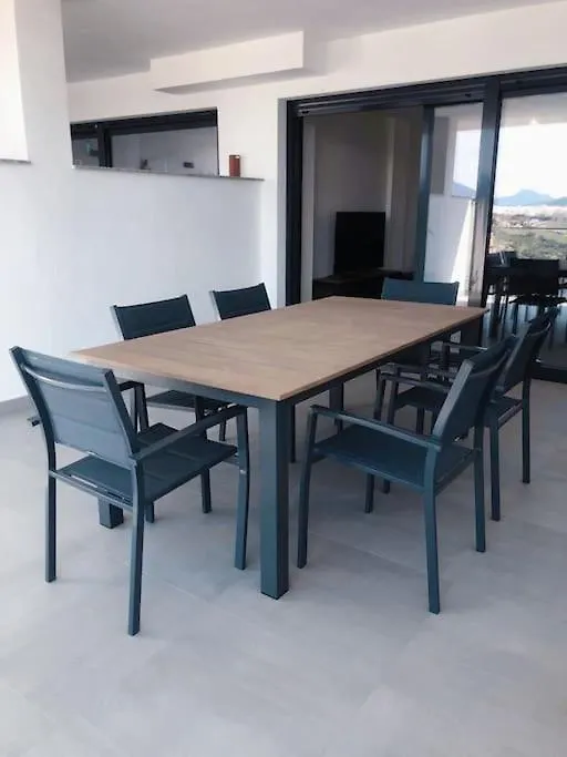 Апартаменты New Build Blue Sunset Duquesa Large 2 Bed Apt Манилва
