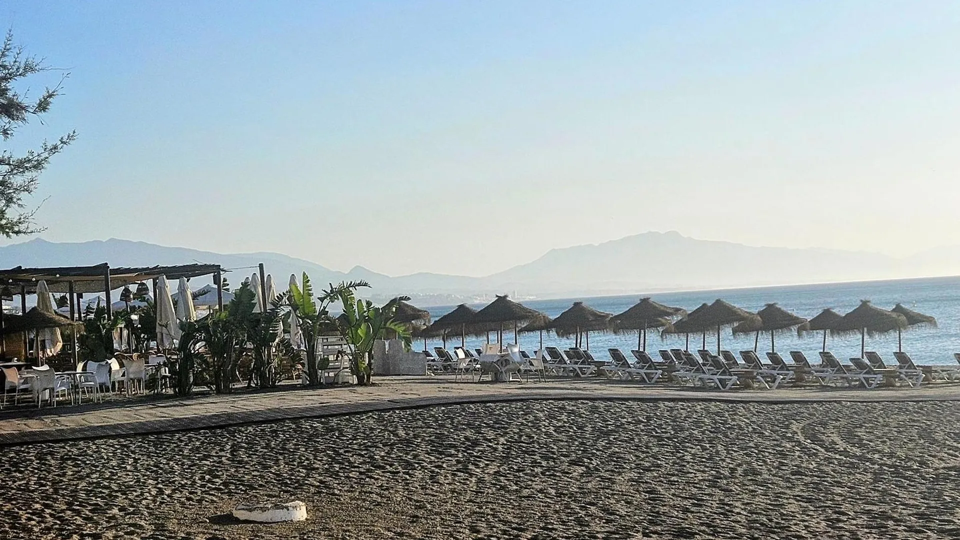 New Build Blue Sunset Duquesa Large 2 Bed Apt Манилва Испания